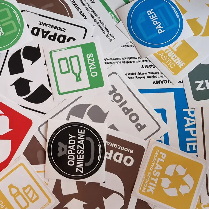 Naklejki na kosze - dostępne frakcje